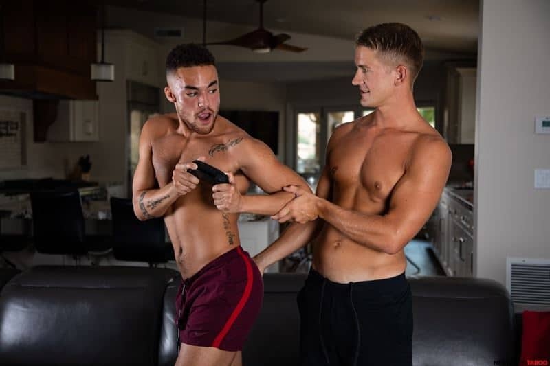 Younger stepbrother Beaux Banks huge dick bareback fucking older stepbro Brandon Anderson hot raw asshole 006 gay porn pics - Younger stepbrother Beaux Banks’s huge dick bareback fucking older stepbro Brandon Anderson’s hot raw asshole